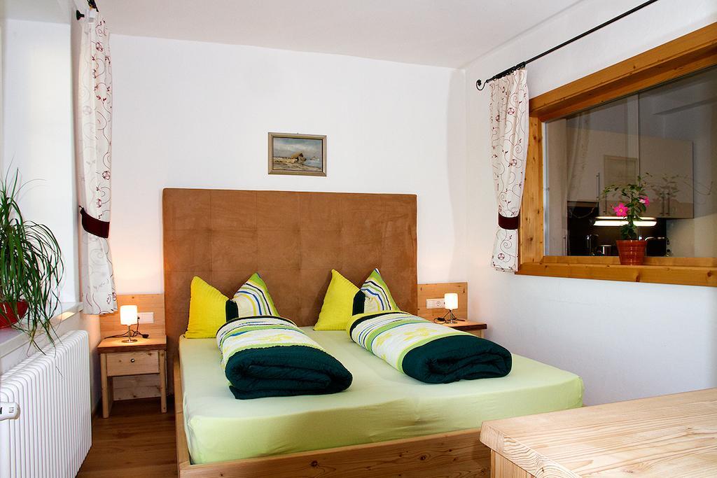 Gasthaus Babsi Soprabolzano Pokoj fotografie